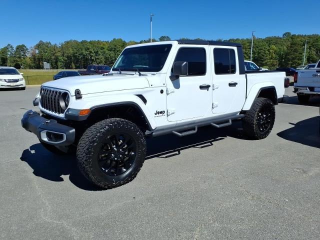 2024 Jeep Gladiator Sport S