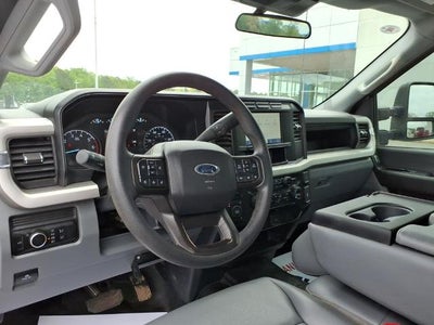 2024 Ford Super Duty F-350 SRW XL