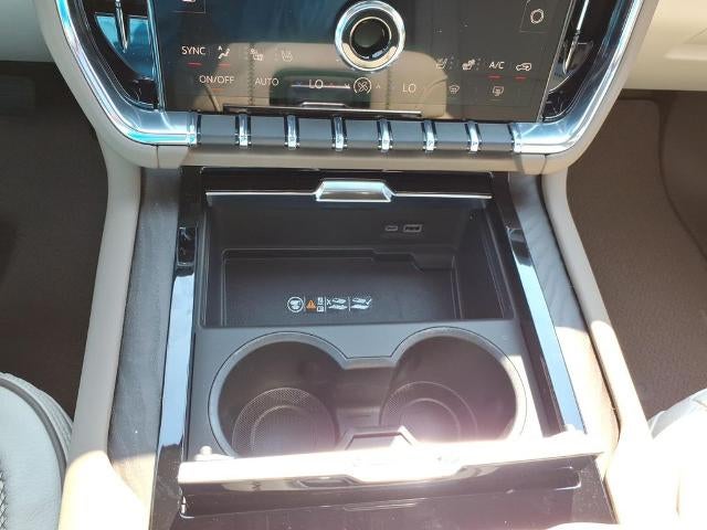2026 GMC Yukon Denali - Photo 16