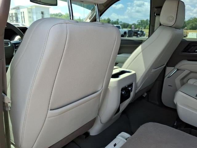 2025 GMC Yukon Denali - Photo 10