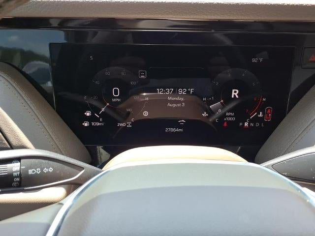 2025 GMC Yukon Denali - Photo 24