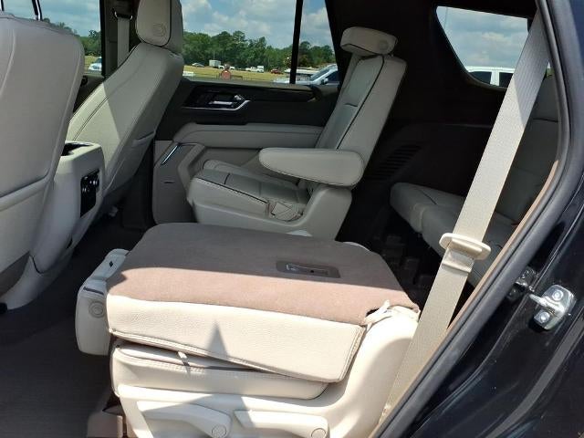 2025 GMC Yukon Denali - Photo 9