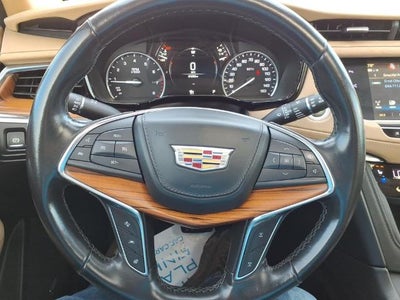 2019 Cadillac XT5 Platinum AWD