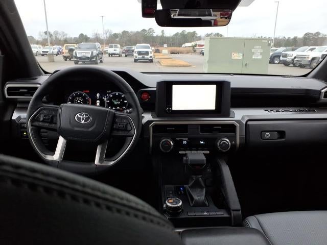 2025 Toyota Tacoma 4WD SR